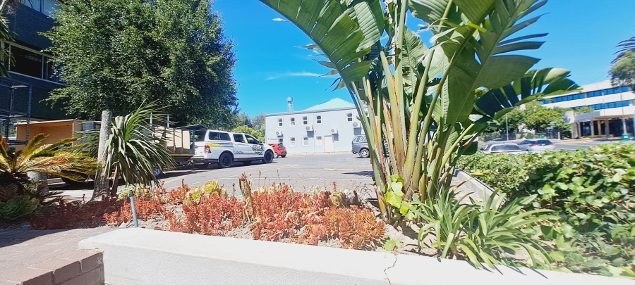 To Let commercial Property for Rent in Bo Oakdale Western Cape